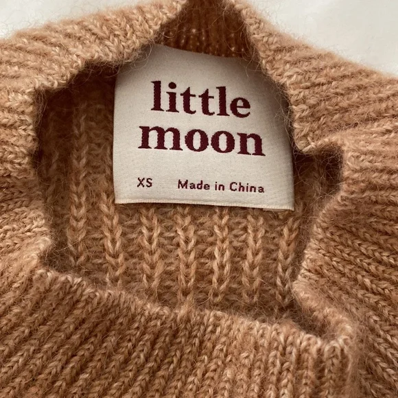 Aritzia Little Moon Gardenia Sweater - Picture 4 of 6